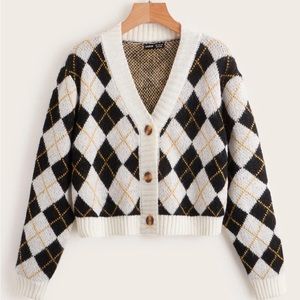 Argyle plaid cropped cardigan